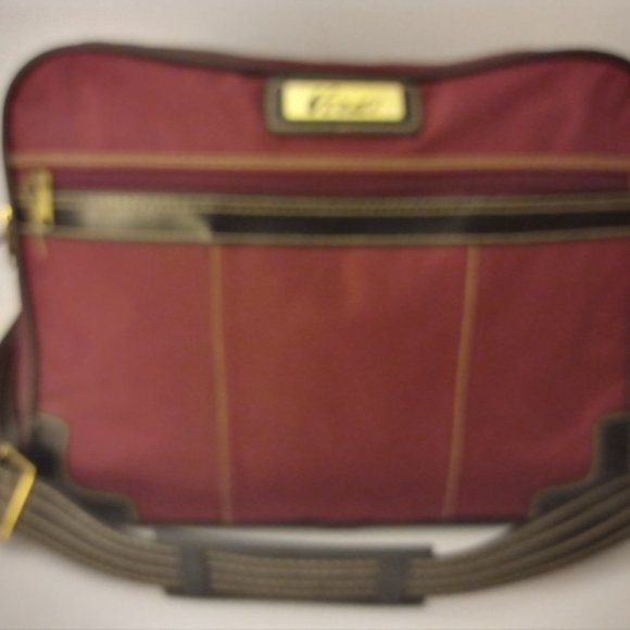 VERDI bag Red Black Golden Accents Travel New York Fifth Avenue Shoulder Strap - Picture 3 of 4